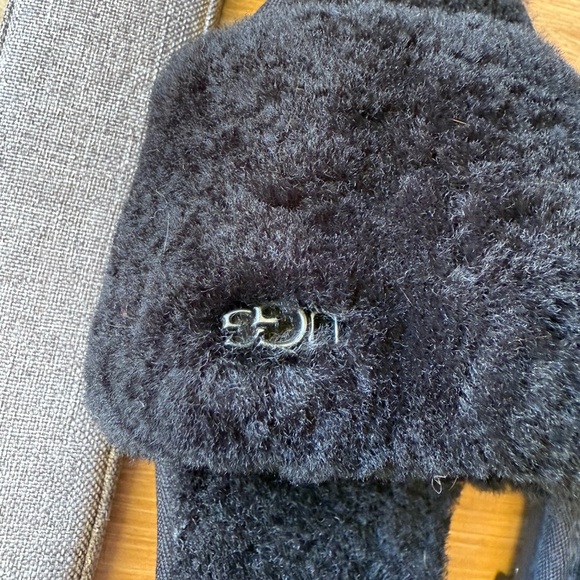 UGG Cozette Slipper Size 7 Black - Picture 6 of 7